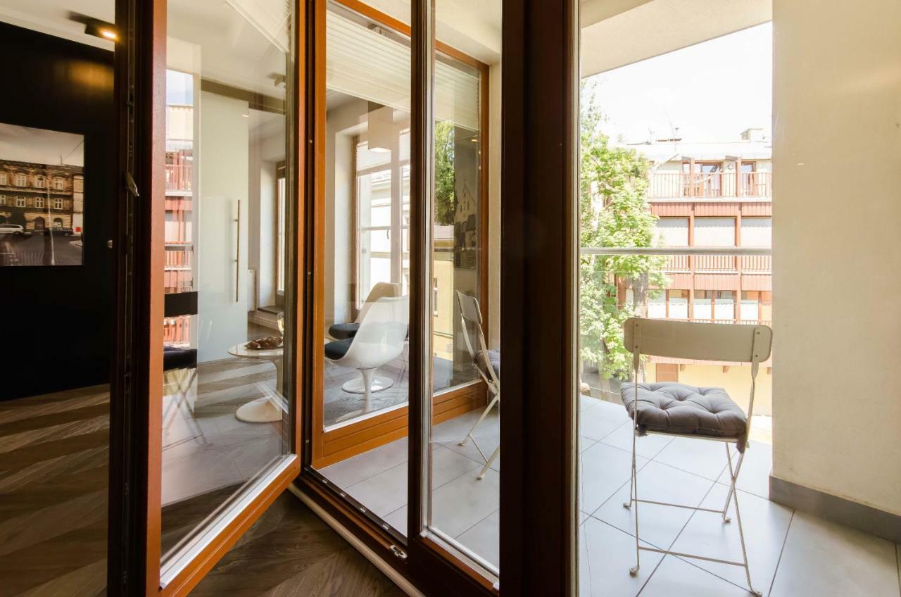 Central Kazimierz Apartment With Balcony Krakow Exterior photo